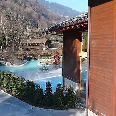 Sleeps 6 Pool Wifi *