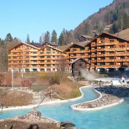 Appartement Sleeps 6 Pool Wifi Val dʼIlliez
